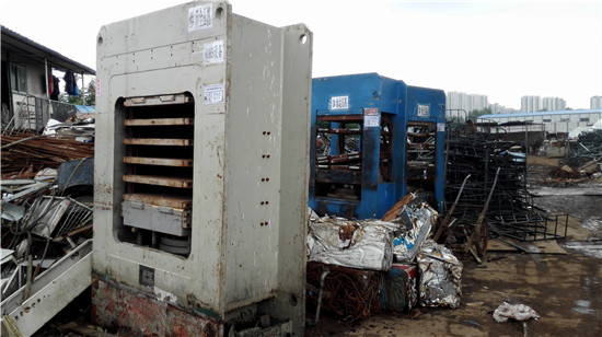 �C(j��)е����